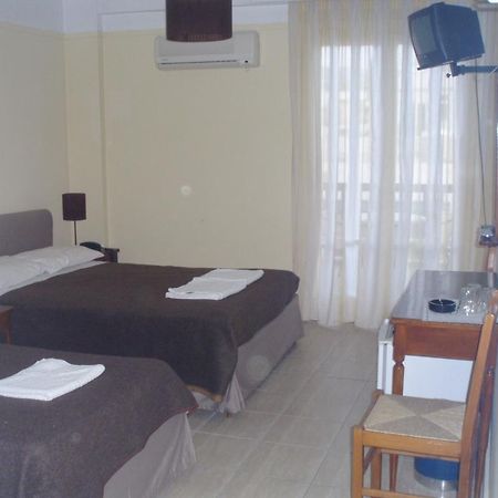 Delfinia Hotel Tínos Cameră foto